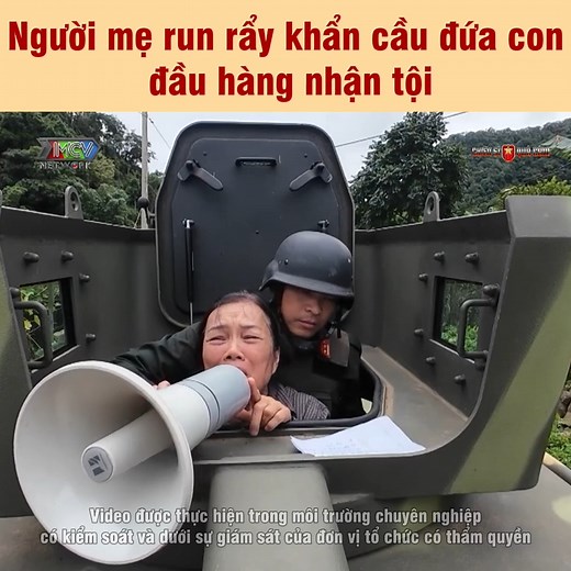 2.8M views · 39K reactions | Người mẹ run rẩy khẩn cầu đứa con đầu...