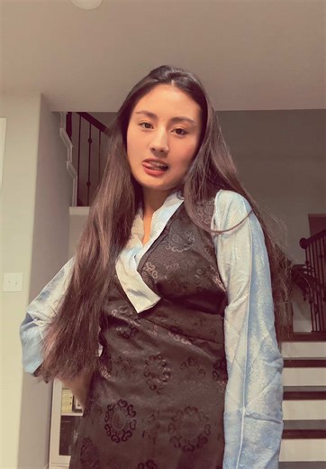 Sindupalchowk Nani ko mileko jui #tamangselo_song #fypage #sindupalchok #traditional