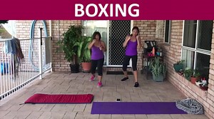 Boxing workout! 👊🏽💥 ⠀⠀⠀⠀⠀⠀⠀⠀⠀ This workout is my full-length cardio routine that can be done at home, it is the BEST alternative for walking and running! (which I know lots of you have been asking about!) 🤗 ⠀⠀⠀⠀⠀⠀⠀⠀⠀ And steady state cardio is great for losing fat (walking especially) and burning tons of calories (running). So you definitely shouldn't neglect your cardio with this workout 😊 ⠀⠀⠀⠀⠀⠀⠀⠀⠀ The video is available on YouTube. You out can check it out here: https://youtu.be/Hb6ik1iv