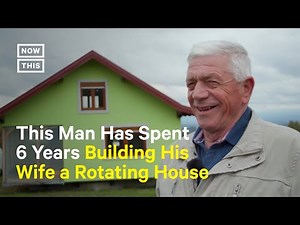 Step Inside This 360º-Rotating House