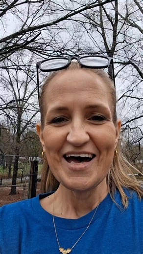 Club Sandwich Just like we use to serve at Mama Ree's Restaurant Inc. Ingredients: Bread 3 slices Mayonnaise Bacon Sugar cured ham Lettuce Tomatoe Cheese Hope you enjoy it as much as we enjoyed ours. 😋 #enjoy #club #recipe #food | Cooking With Mama Ree