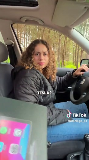 Transforme Seu Carro com Ecrã Gigante e CarPlay/Android Auto