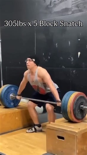 D on Instagram: "Block Snatch 5RM This was a little over 90% of my max snatch from the floor at the time My person rules for snatch rep maxes: 1. Lock it out overhead 2. Hold in the bottom of the squat for about a second 3. The set only counts if you stand up with the last rep"