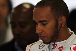 Lewis Hamilton's father has only 'admiration and awe' for what the 7x F1 world champion has achieved