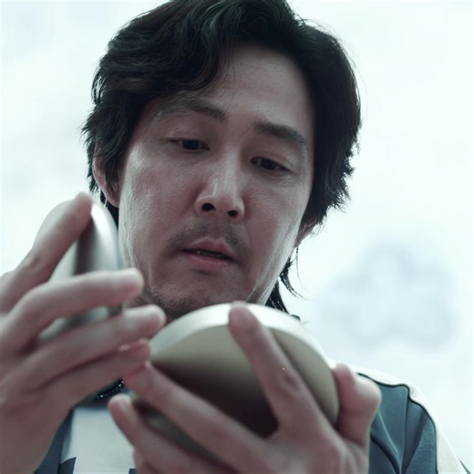 She literally has wings 😭 | scp: dramapackz & mainlogoless | song: Love Potion X Track 10 (edited by @dannybedettimusic) | #fyp #viral #edit #creatorsearchinsights #squidgame