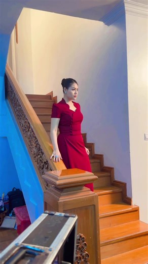 Billion Queen Gold & Jewelry: Love Stories Like Your Partner