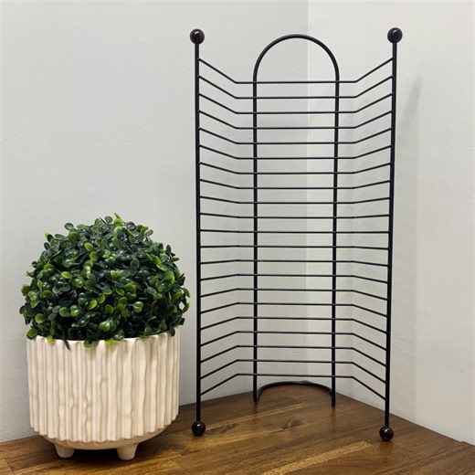Black Metal Tabletop Shelf for 20 Dvds or Video Games, Wire Rack, Industrial Style, 90s Loft Decor - Etsy
