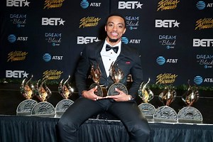 Jonathan McReynolds Sweeps 2019 Stellar Awards [Complete List of Winners Inside]