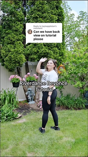 Replying to @taylaappleton 🚨Riverdance Beyonce #TUTORIAL 🚨 Who’s learning this next? DC: @phoebs ✨ #fyp #dancingwithbritini #dancechallenge #dancetiktok #dancetutorial #riverdance #beyonce