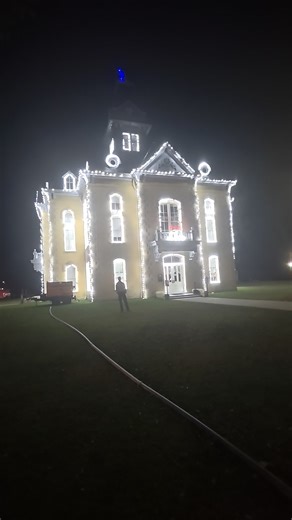 Lighting of the courthouse | Meggan Hamilton