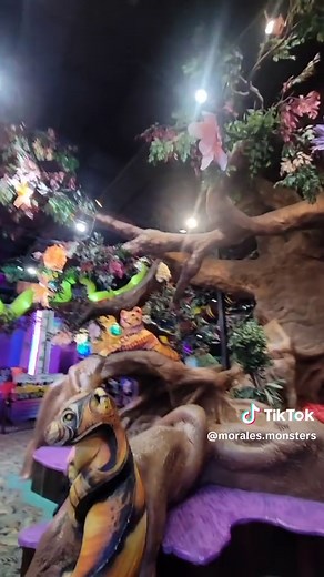 Discover Makutu's Island in Phoenix, AZ for Families