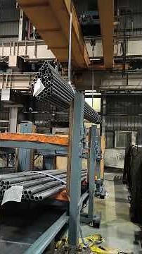 steel tubes bundle move to rack