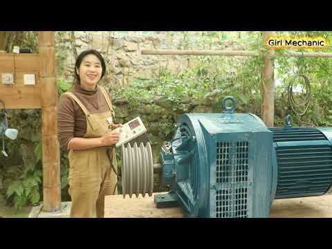 Amazing Girl Mechanic Fixing a Broken Engine