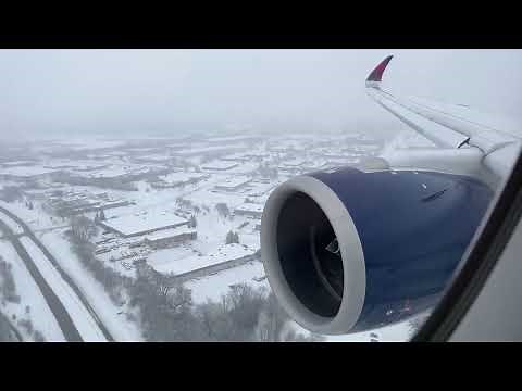 Delta A350 Snowy Landing at MSP | N514DN