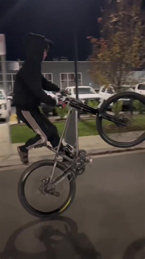 Gonna be out for abit but coming back better then ever, customer service and orders are still going, posts and story’s are going to be on hold for a bit #ebike #clothing #viral #tiktokmakemebuyit #onewheelcustomz
