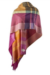 Such a pretty way to take the chill off these late spring days. Shop in #Avoca stores or online here - http://ow.ly/j2xz30aYxKv | Avoca