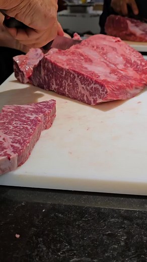 Teamwork really does make the dream work. At Pardoo, it doesn’t matter if you’re the Sales Director or the Chairman — everyone gets in on the action. That hands-on spirit runs right through our DNA. No task is ever too small, and it always helps when there’s laughter along the way. #PardooWagyu #Takeda10 #ProvenanceofPurity #Wagyu | Pardoo Wagyu | Facebook