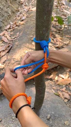 How Ancient Escape Techniques Make Ropes Useless!!
