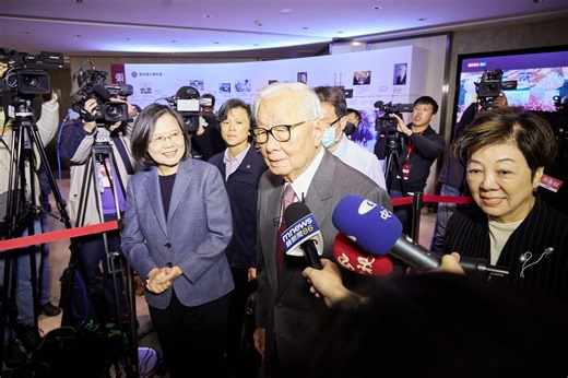 TSMC founder Morris Chang offers personal insights on Intel's leadership dilemma