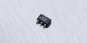 Hall based SOI floating switch