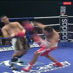 ⚡ 𝒮𝒫𝐸𝐸𝒟 𝒪𝐹 𝒩𝒜𝒵 ⚡ #OnThisDay in 1998, 'Prince' Naseem Hamed sent Wilfredo Vazquez for a spin more than once... 😵‍💫 | Sky Sports Boxing