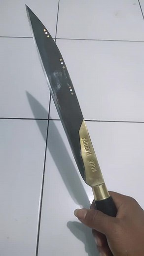 Understanding Knife Features and Safety Tips