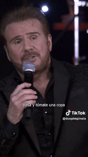 Brindemos por La Familia: Feliz Año Nuevo con Pimpinela