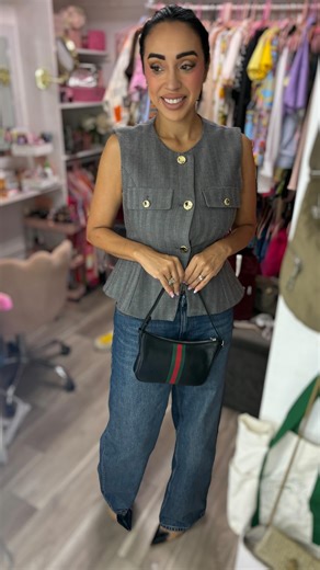 Erica German | Come unbox with me my new Lunetta small crossbody bag by Gucci . It’s practical and cute thanks to my honey 💃🏽💋🛍️🪩 #gucci #fashionista... | Instagram