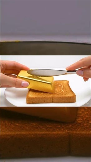 SATISFYING SOUND!🍞 Spreading Gold on Toast