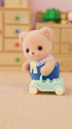 Noa is very busy collecting things from all around the house! 🏠 She gathers blankets, pencils, and toys. ✏️ Carefully organising her collection, she creates a magical scene—it looks just like a village! ✨ Video by @kon_kon_2019 #sylvanianfamilies #sylvanianfamily #sylvanian #dollhouse #miniature #kawaii #cute #village #play #fun #home #family #creative #stopmotion #video | Sylvanian Families