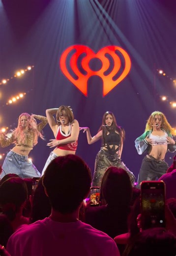 Celebrating Friendships with Our Lockets 🔐