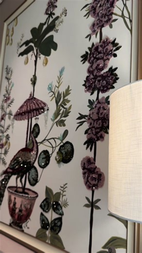 ‏Handpainting with glass beads 💎✨