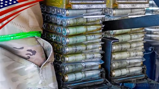 战斗机大规模20毫米弹药装载 - 通用弹药装载器(UALS)