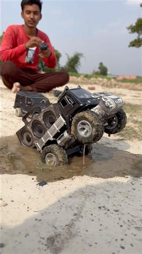 Rc Scorpio vs cargo truck Kichad offloading ￼power