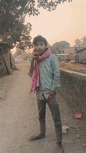 awaaz on top #viralcomedyshorts #funnycomedy #shortsindia