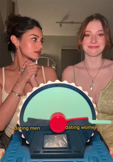 Wavelength Dating Game: Do You Agree? How to Play & Tips