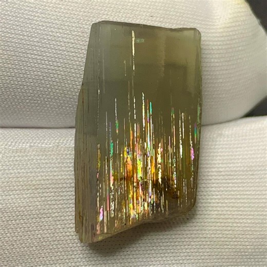 Natural Meteor Shower Sunstone/rare Schiller Sunstone Raw From Tanzania ((size - 21×11×5mm)) ((weight - 11.75 Carat)) - Etsy