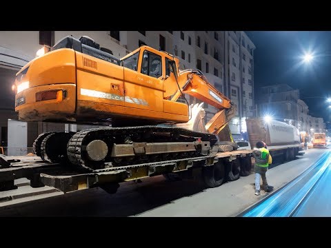 #Excavator. Motor #Graders |DOOSAN|. Machine! Transporter Backhoe #Loader Tata. #Travel #Dumtrucks