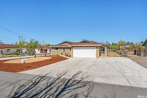 957 Arrowhead Dr, Gardnerville, NV 89460 - MLS 250006032 - Coldwell Banker