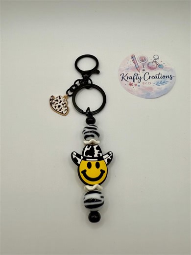 Smiley Cow Beaded Keychain | Handmade Farm Bag Charm - Etsy