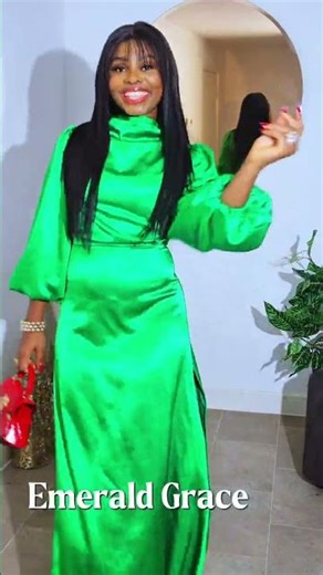 Christmas, but make it green💚🎄Which look wins? 1, 2 or 3 #yellowchristmas #likeitschristmas