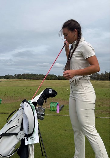 Mejorando mi golpe de golf: alineación del club