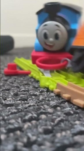 Thomas crash with , Annie and Clarabelle kill peoples on the train