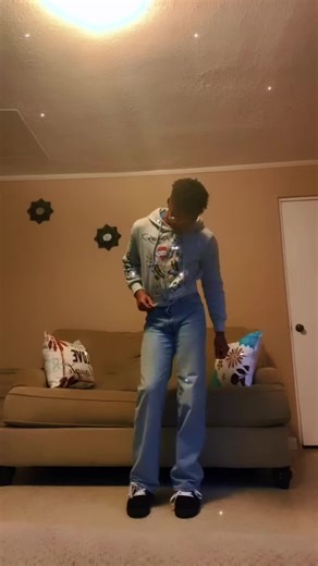 @💅THEORIGINALBROWNSKINQUAN💅 (@theofficialbrownskinquan)’s videos with Can You Keep Up - Jacquees & DeJ Loaf