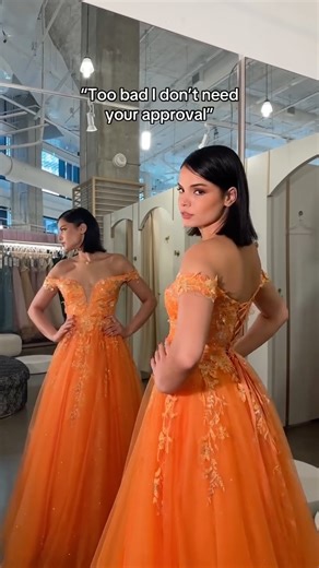 Candy Prom & Evening®️ | Prom dress shopping tip! Don’t bring too many people — too many opinions = confusion. Trust YOURSELF 💅 #promdress #prom #eveningdress... | Instagram