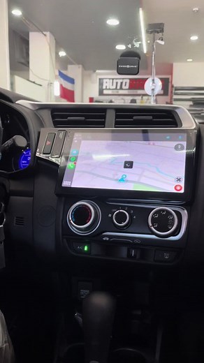 Honda Fit con pantalla android! Instalamos esta pantalla Android con el Kit de Dash en este Honda Fit Incluye: ⚡️Pantalla Android ⚡️Kit de Dash ⚡️Harness ⚡️Cámara de reversa HD ⚡️Micrófono externo Características de la pantalla: ⚡️Sistema operativo Android 13 ⚡️8 núcleos de procesador!!! NO SE PEGA!!! ⚡️Android Auto y Apple CarPlay inalámbrico ⚡️2GB RAM 32GB Almacenamiento ⚡️Conexión mediante USB, Bluetooth y WiFi ⚡️Apps cómo Waze, Spotify, YouTube, Netflix y más! Escríbenos al Whastapp 📲 https