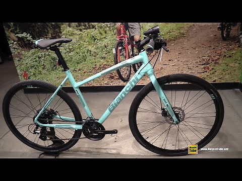 2022 Bianchi C-Sport 1 Hybrid Bike - Walkaround Tour at Bicycles Quilicot Boutique Laval