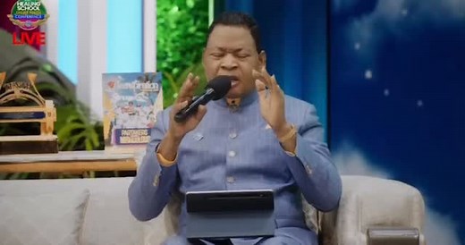 Live update: A SPECIAL PRAYER FOR YOU Join the Healing School Online Prayer Conference and experience God’s healing power like never before. Participate now: 👉 herald.healingstreams.tv Your moment for healing, restoration, and miracles is here. #healing #prayer | Healing Streams