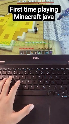 first time playing Minecraft Java edition crazy gameplay 😎