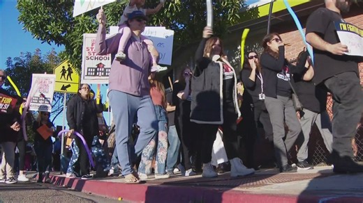 Teachers prepared to strike if South Bay Union School District does not agree to a new contract
